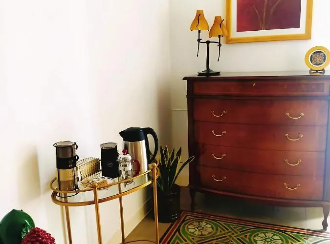 Comes 5 * Castellana Grotte